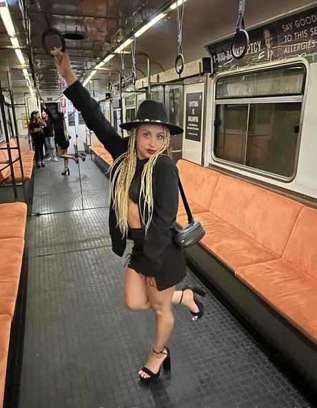 iambabygirlok actriz xxx foto