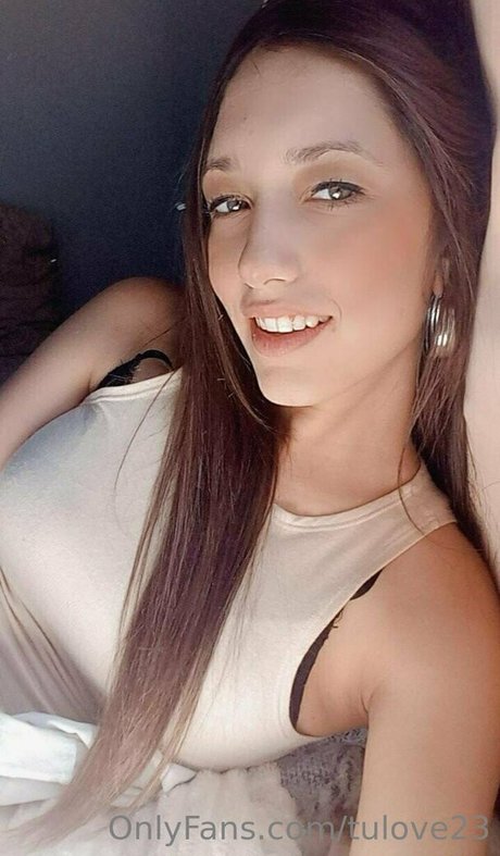 tulove23 actriz erótica fotos