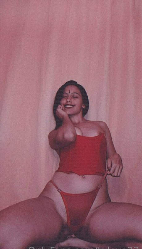 tulove23 actriz de arte archivo