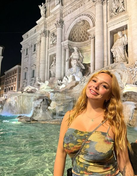 Kencake desnudos de modelos galerías