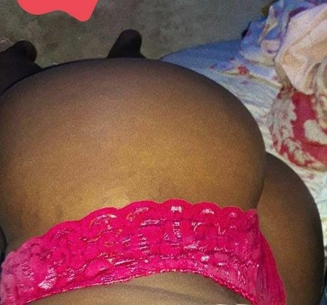 diamondsjamily estrella desnuda imágenes