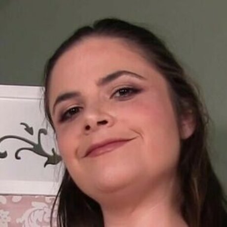 MissKelleMartina estrella desnuda imágenes