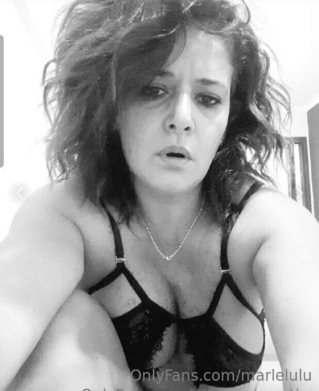 adolescente latina de grandes tetas onlyfans bastante perfecto imagen