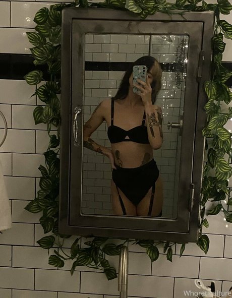 whoreticulture estrella atractiva galerías