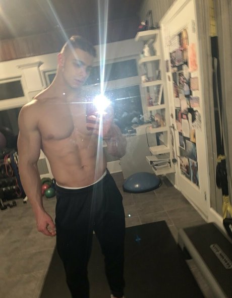 creamygorilla actriz caliente galería