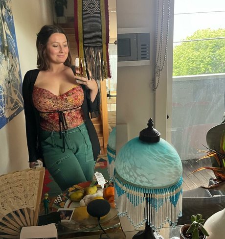 SliceOfSalami estrella porno xxx foto