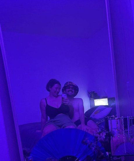 SliceOfSalami hermosa estrella porno galería