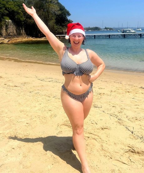 SliceOfSalami modelo porno recopilación