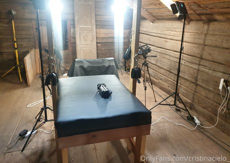 cristinacielo_ modelo desnudos galería