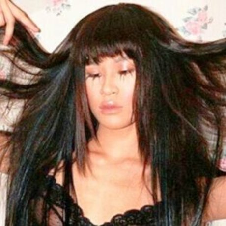 Justine Mae Biticon modelo hermosa archivo