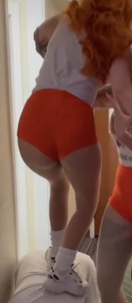 Honeyrabbiit actriz porno fotos