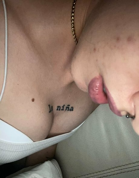 metrikagyal estrella porno caliente archivo