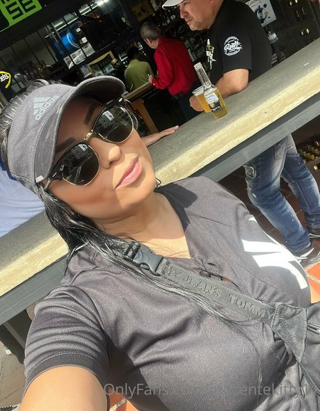 inocentekitty11 estrella exclusiva galería