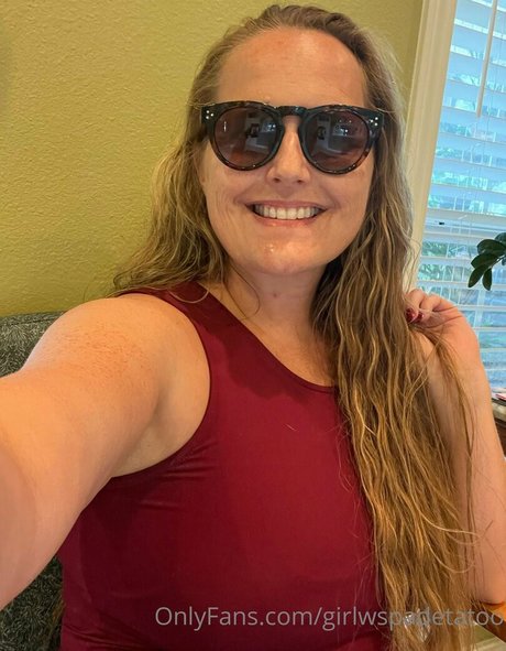 girlwspadetatoo sexo modelo archivo