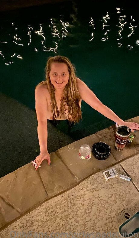 girlwspadetatoo estrella exclusiva imagen