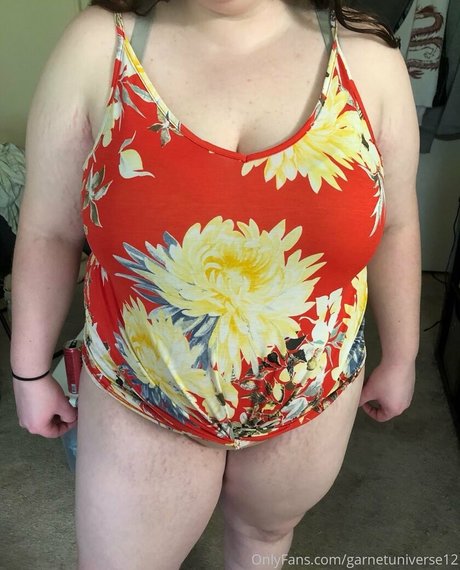 garnetuniverse12 estrella porno desnuda imágenes