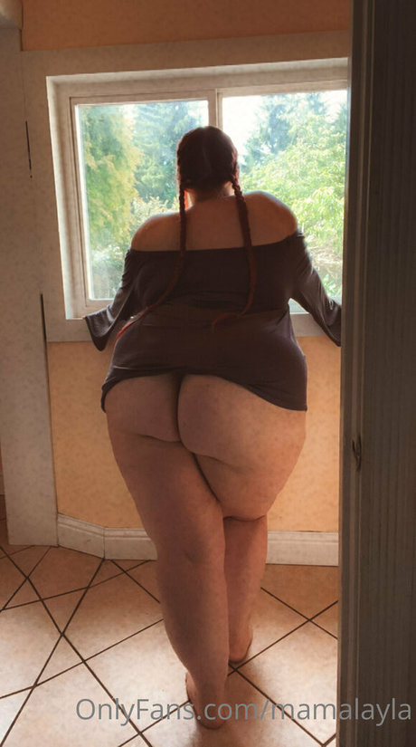 mamalayla estrella porno desnuda galerías