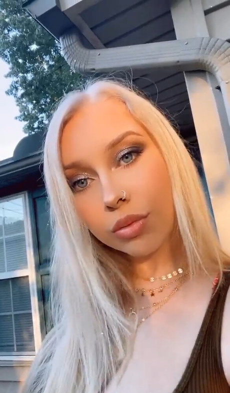 Rhiannon C estrella bonita fotos