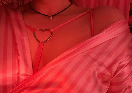 side snick estrella porno atractiva imágenes