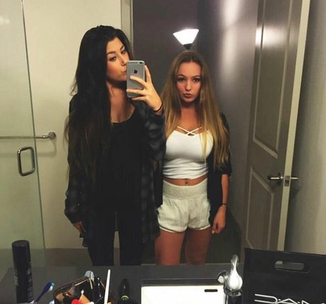 Kimi McFarland libre de estrellas archivo