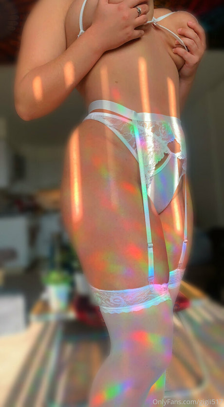 gigiibunny desnudos de estrellas imágenes