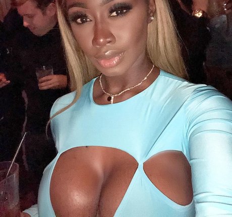 LXRYCC arte modelo foto