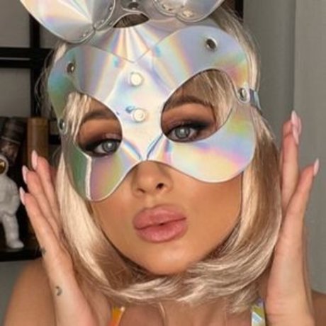 bambolinamodelina modelo hermosa imágenes