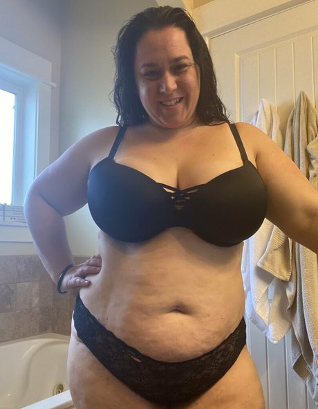 trío de pelirrojas onlyfans caliente agradable imagen