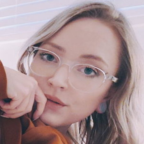 itskatiebelle modelo desnudos recopilación