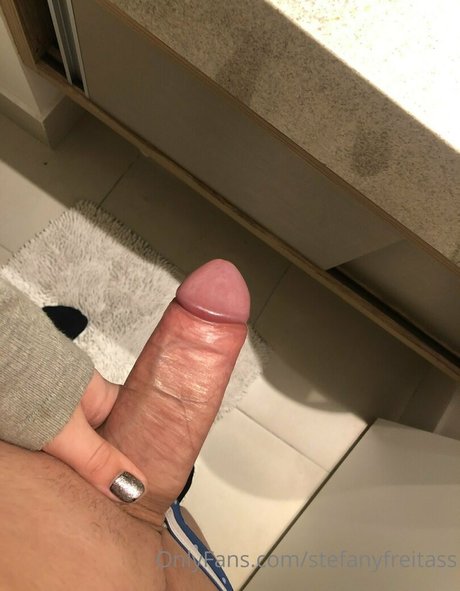 stefanyfreitass modelo erótico archivo