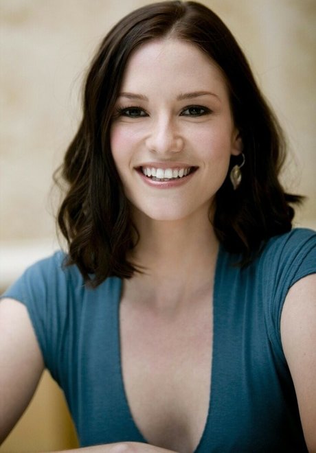 Chyler Leigh modelo exclusivo fotos