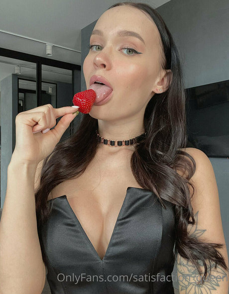 Satisfaction queen estrella porno perfecta archivo