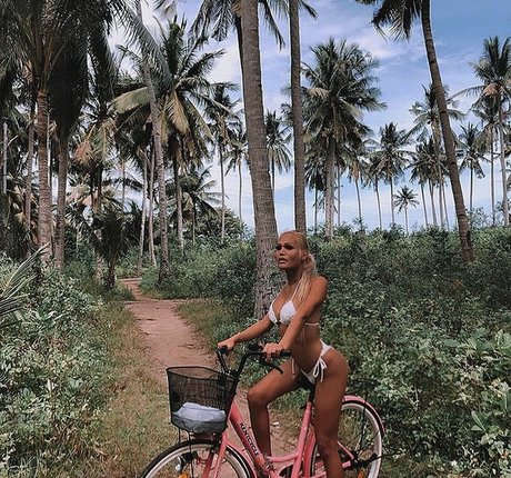 Jessica Book estrella sexy imagen