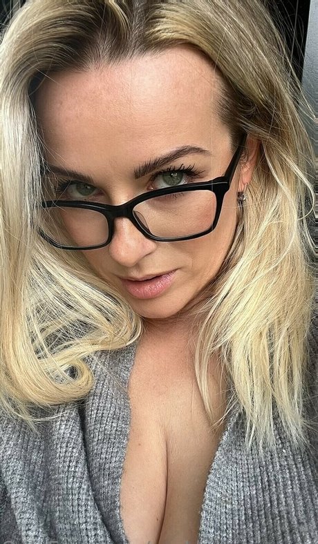 SashaJoyman modelo galerías