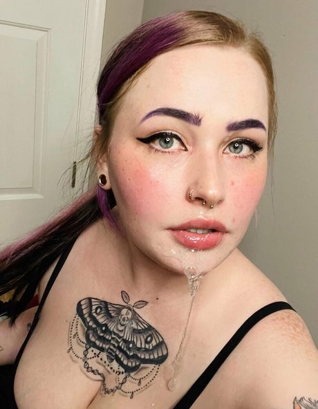 deadmanstoe modelo xxx imágenes