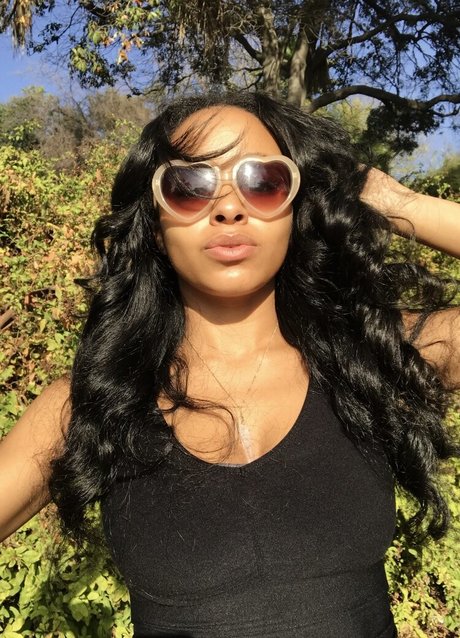 anyaivy estrella de alta definición archivo