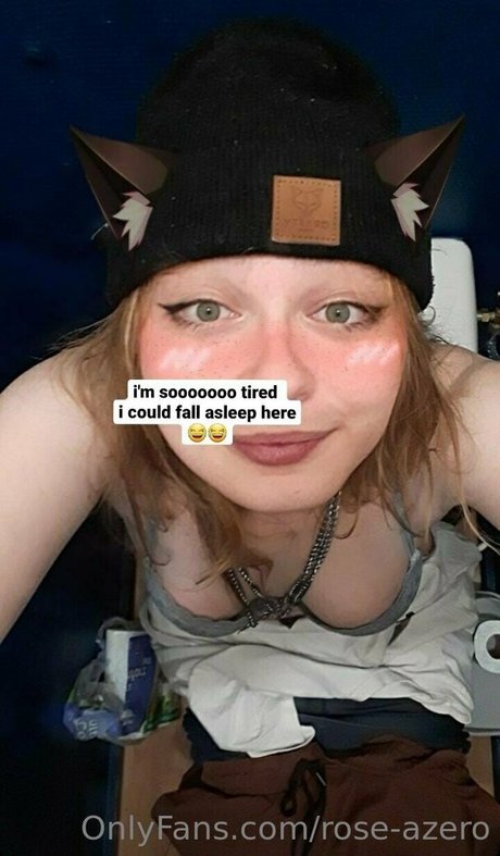 rose azero actriz de desnudos fotos