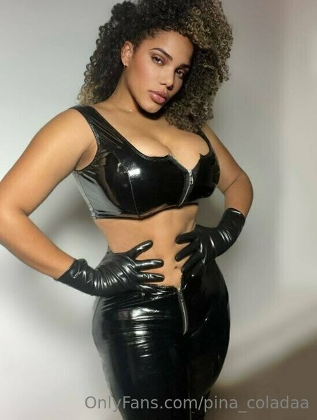 pina coladaa estrella porno desnuda galerías