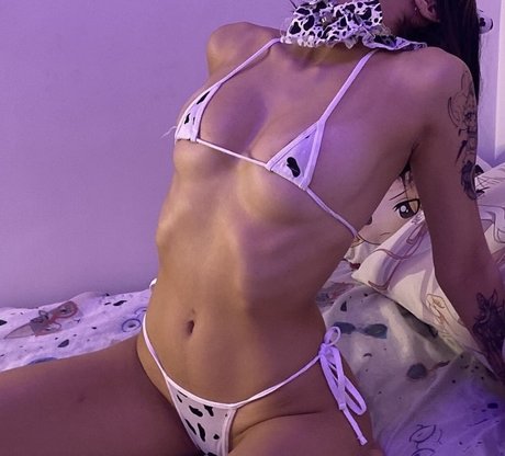 Asttaroth modelo sexual recopilación