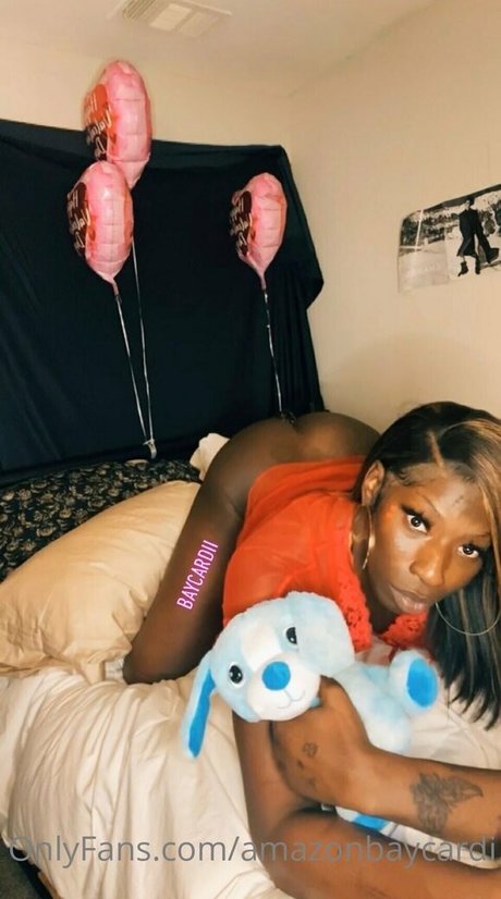 amazonbaycardi modelo gratis archivo