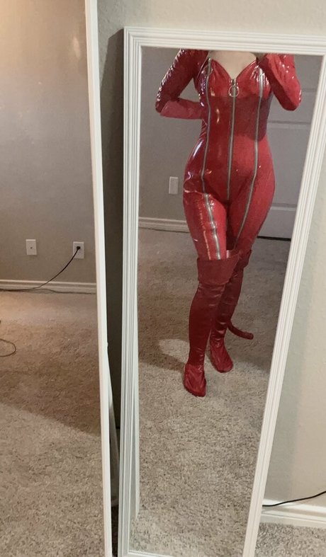 virtuallylewd estrella porno erótica fotos