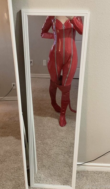 virtuallylewd Fotoaufnahmen