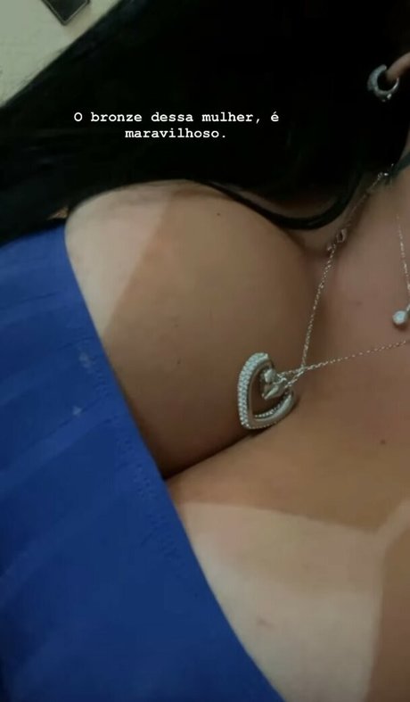 Cintia Yang buena estrella porno imagen