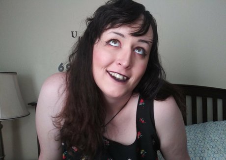 anniebrokely modelo hermosa fotos