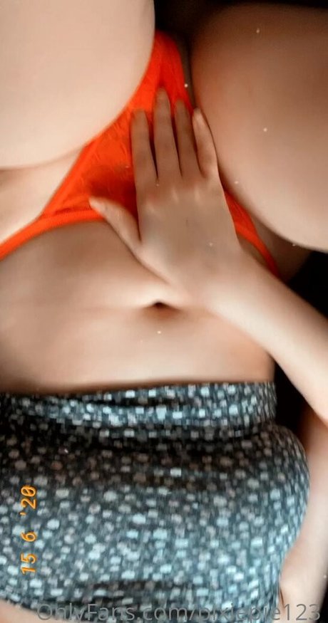 Pixiepie123 modelo caliente galería