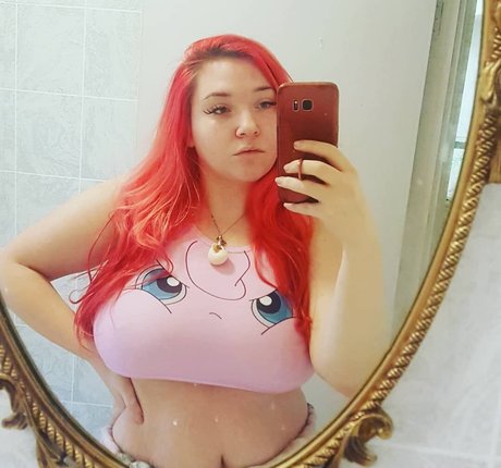 Ariel Vanderberg estrella porno de arte foto