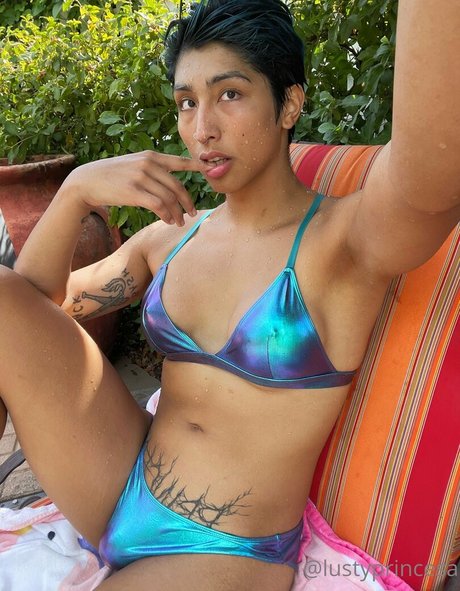 pixilust666 modelo adulto galerías