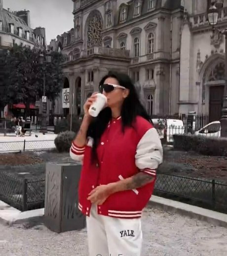 Sunny kerss modelo superior imágenes