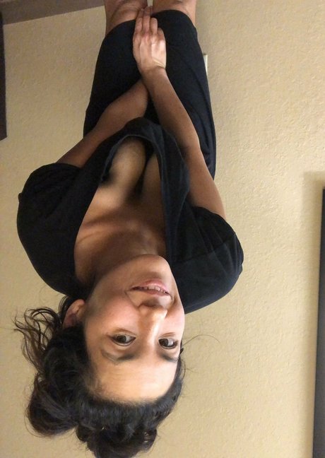 kumiomori modelo porno galería