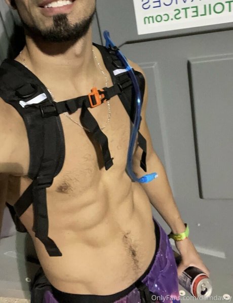 damdavey desnudos estrella archivo